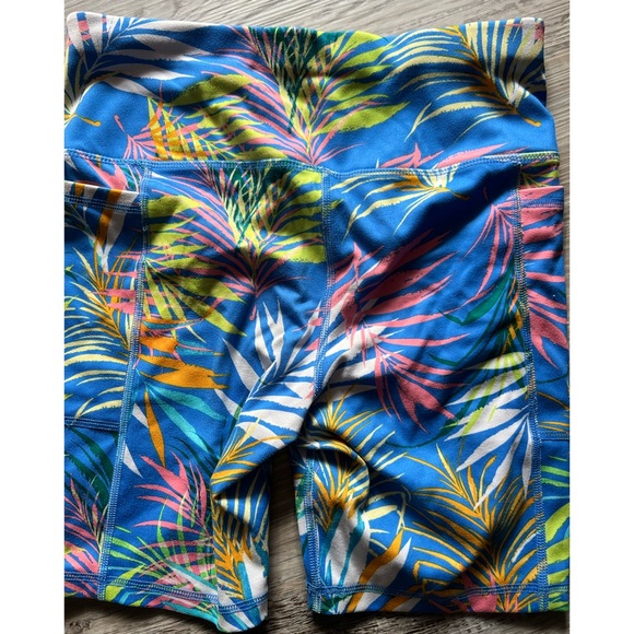 Athletic Works : tropical print bike shorts - Picture 2 of 8